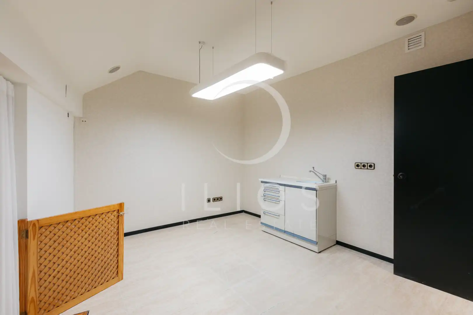 Oficina en venta en Valencia con Aire acondicionado y Balcón