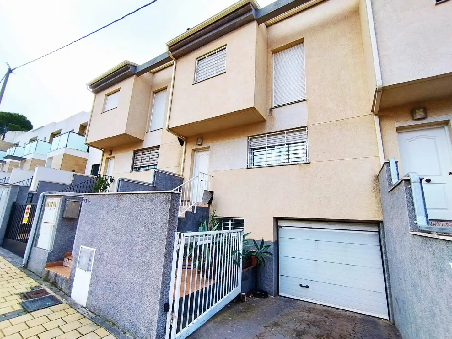 Vista exterior de Dúplex en venta en Casco Urbano