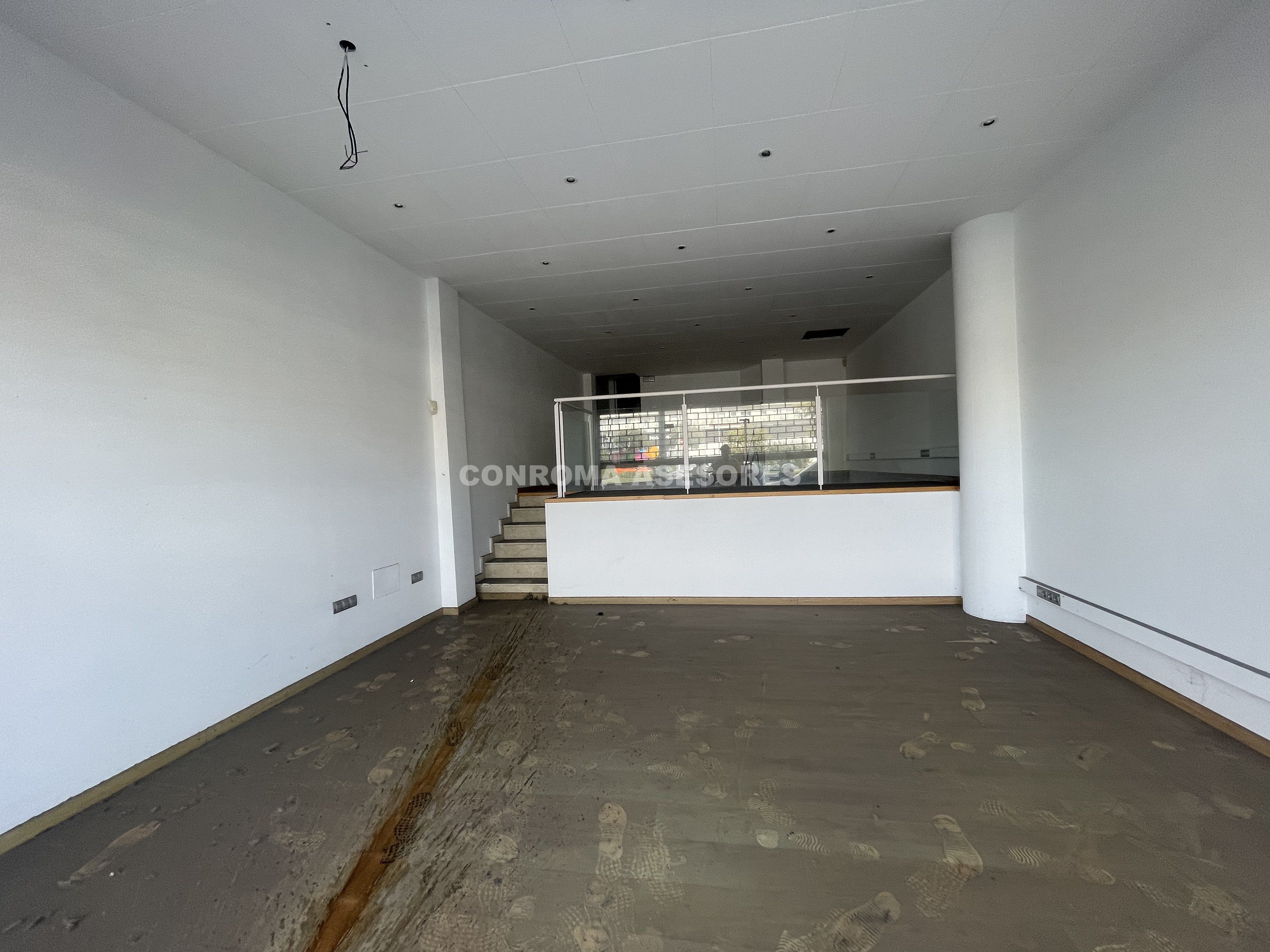 Local en venda a Mont Ferrant - Joan Carles I