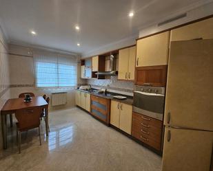 Kitchen of Flat to rent in Boiro  with Heating, Parquet flooring and Furnished