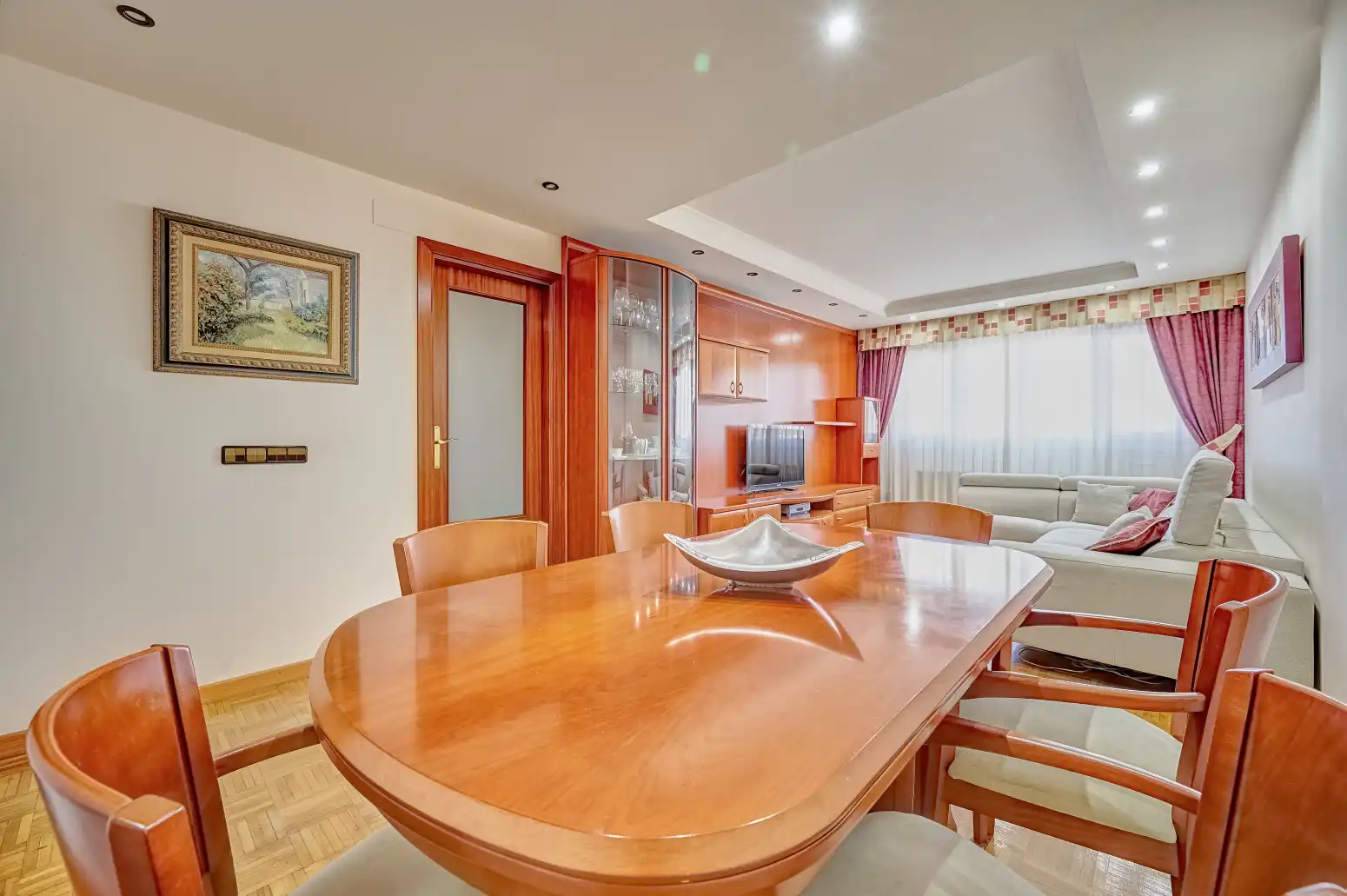 Comedor de Piso en venta en Ansoáin / Antsoain con Calefacción, Parquet y Trastero