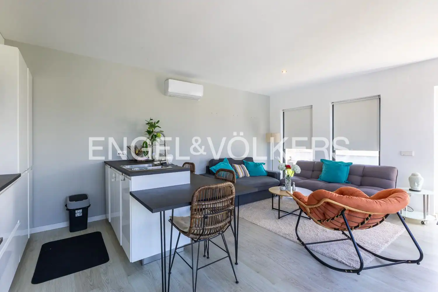 Living room of Houses for sale in Dénia  with Air Conditioner, Heating and Private garden