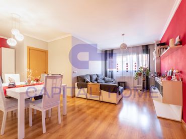 Appartamento con piscina in vendita a Calle del Labrador 6