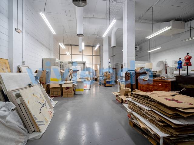 Oficina en Venta en Calle de Albasanz en Simancas