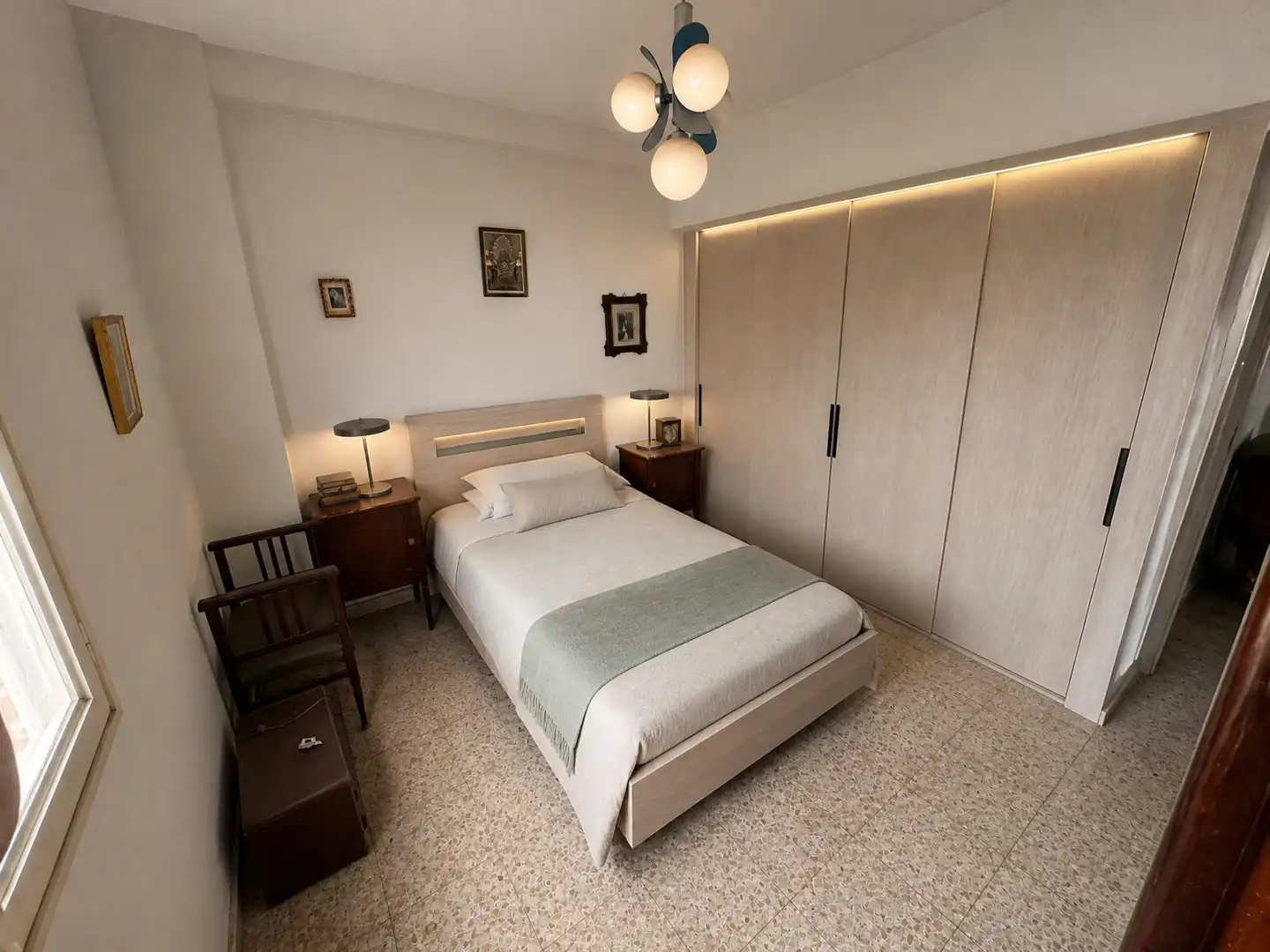 Habitación de Piso en venta en Alicante / Alacant con Amueblado y Balcón