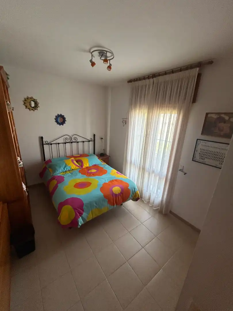 Dormitori de Casa adosada en venda en Vélez-Málaga amb Aire condicionat, Calefacció i Jardí privat
