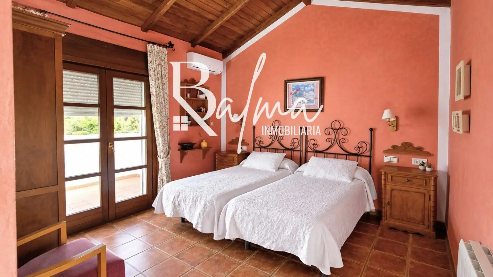 Detached house with pool for sale in Casco Histórico, imagen 27