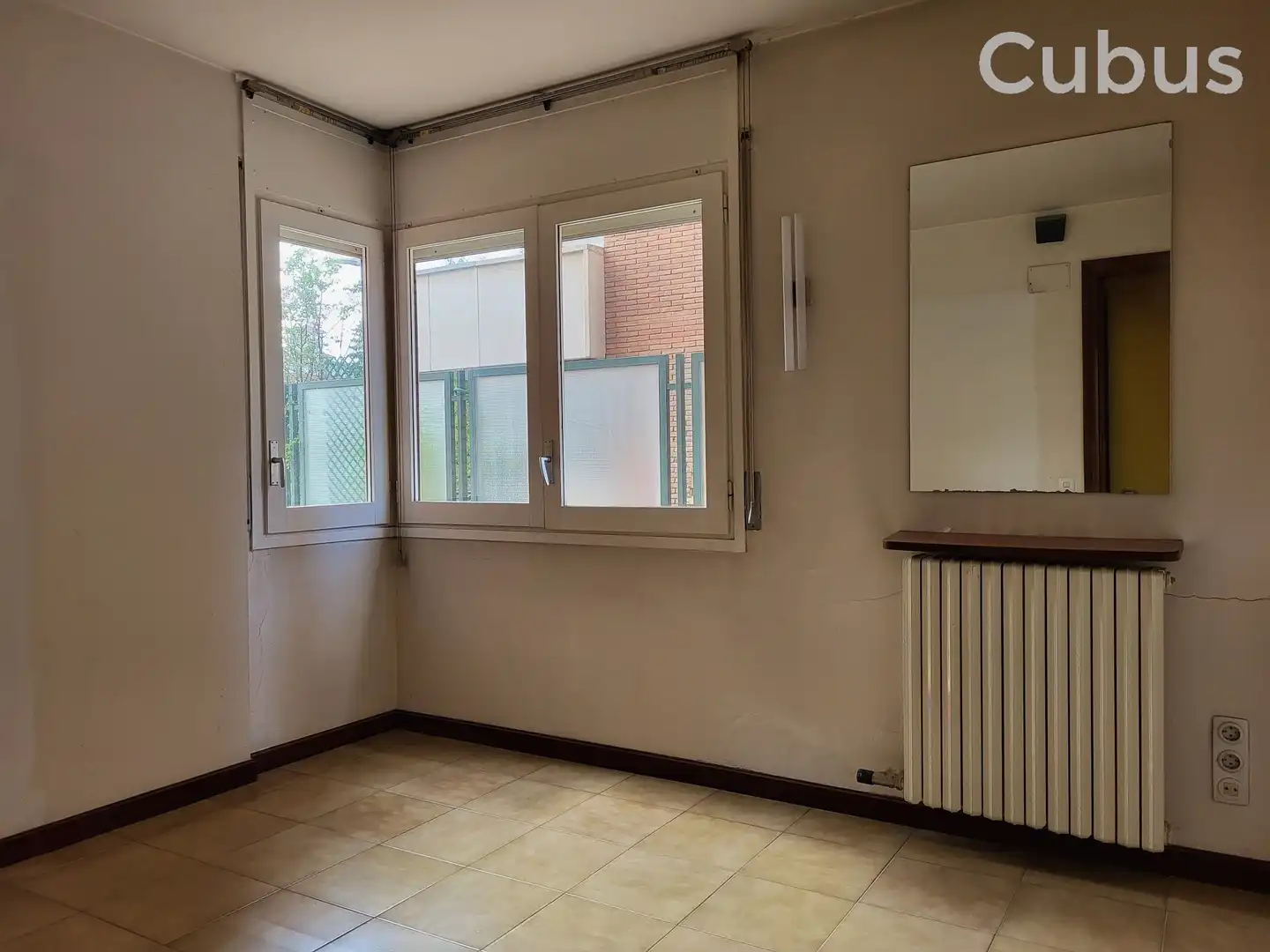 Bedroom of Flat for sale in Olot  with Heating, Terrace and Balcony