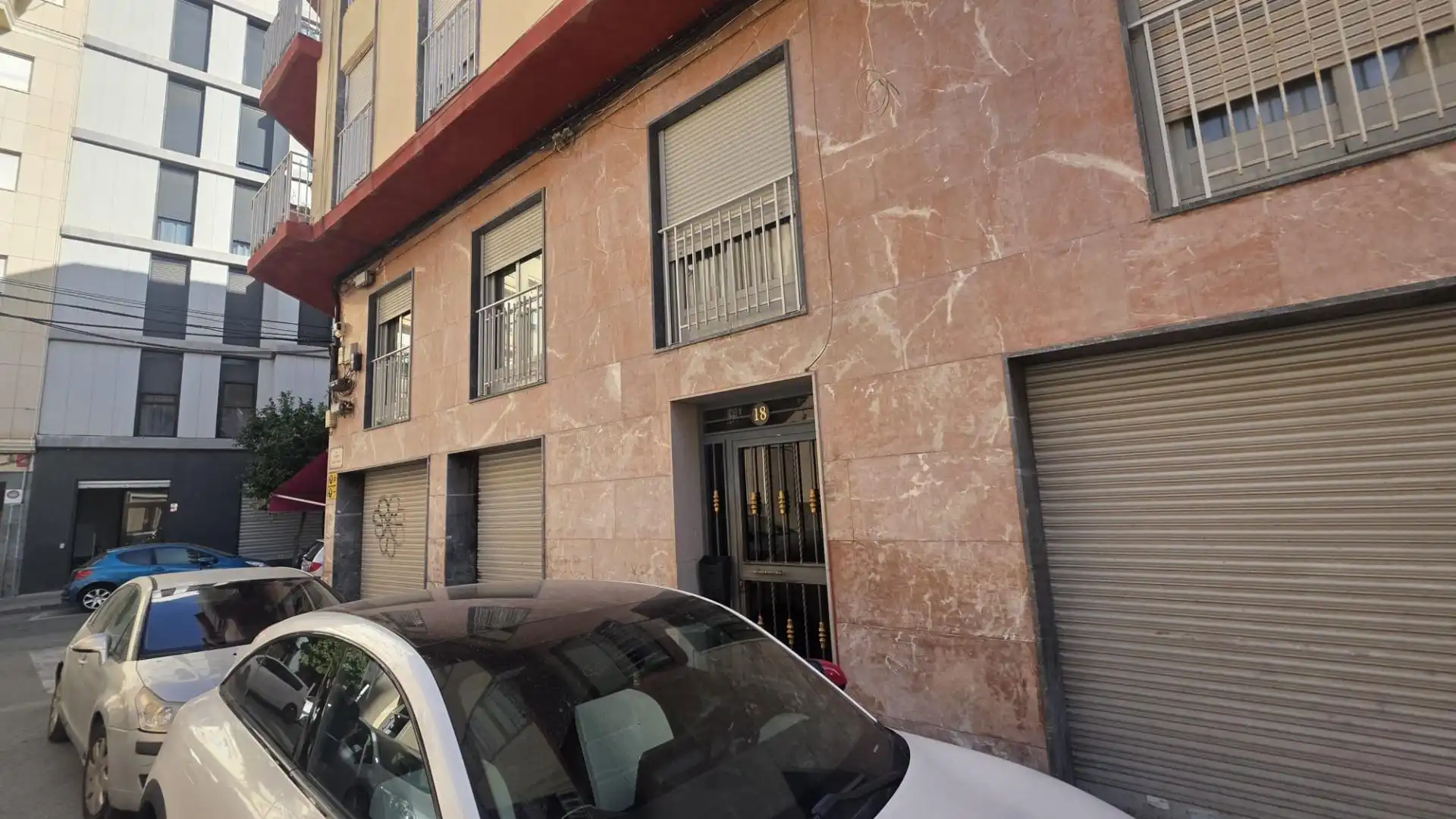 Piso de alquiler en Calle Calle Rubén Darío, El Raval - Portes Encarnades