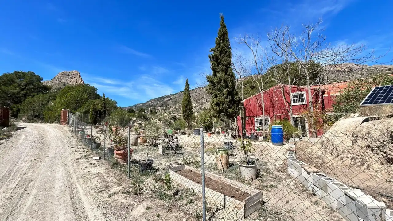 Haus mit Garten zum Verkauf in Relleu, imagen 14