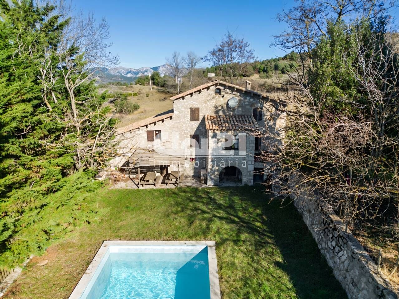 Vista exterior de Casa o xalet en venda en Vallcebre amb Calefacció, Jardí privat i Parquet