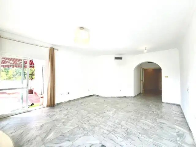 Piso en venta en Marbella con Aire acondicionado, Jardín privado y Terraza