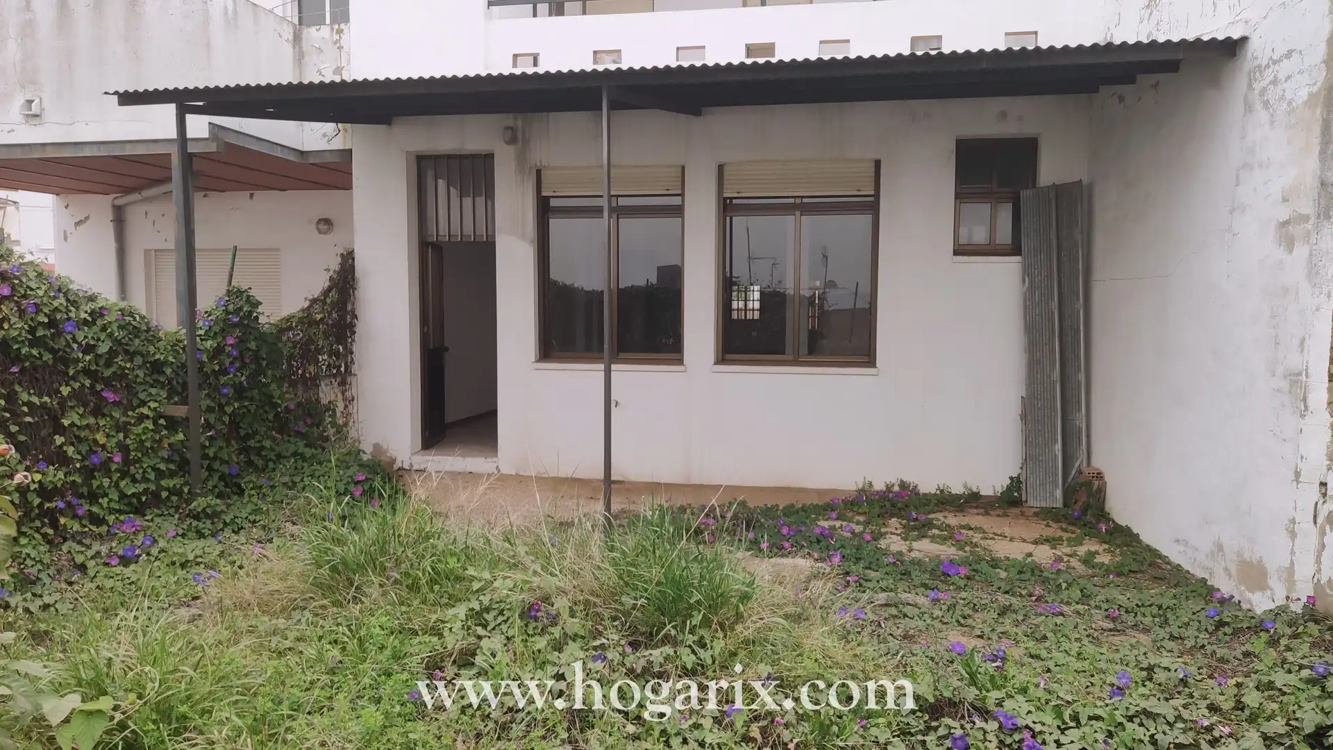 Exterior view of Commercial properties for sale in Villanueva de los Castillejos