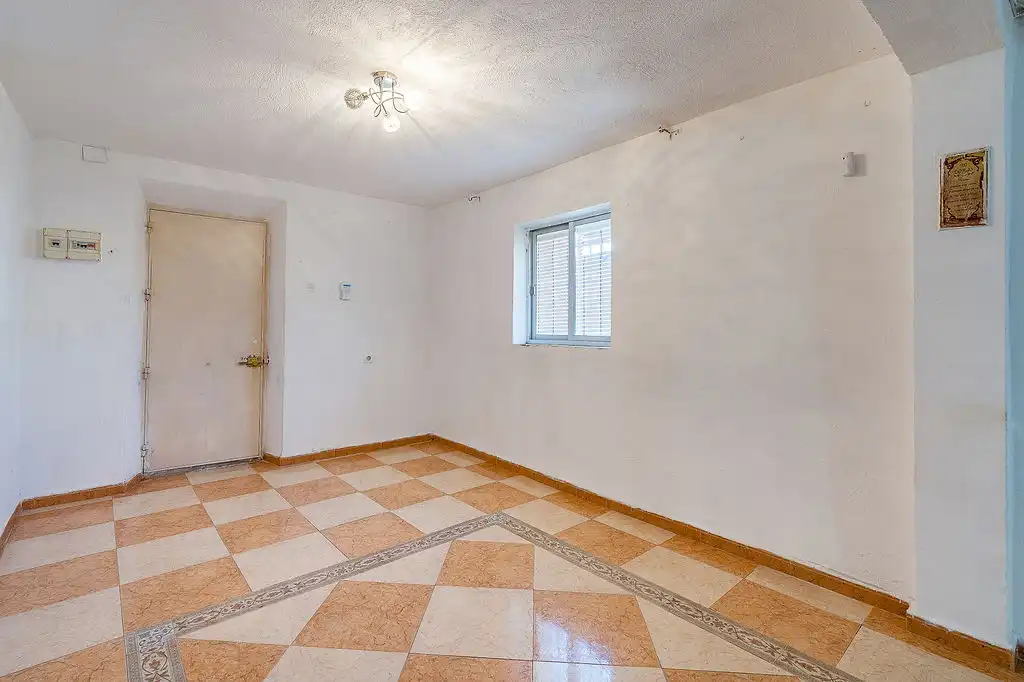 Detached house for sale in C/ Santa Adela, imagen 5