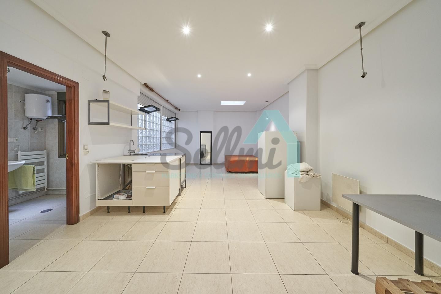 Office for sale in Gijón   with Heating