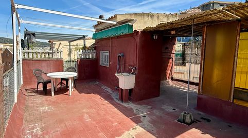 Foto 4 de Casa adosada en venda a Carrer del Trèvol, La Font d'en Fargues, Barcelona Capital