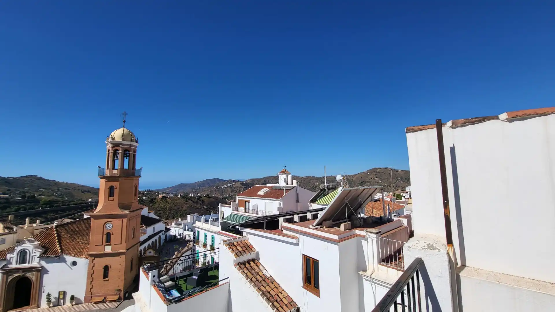 Xalet amb terrassa en venda a Cómpeta, imagen 2