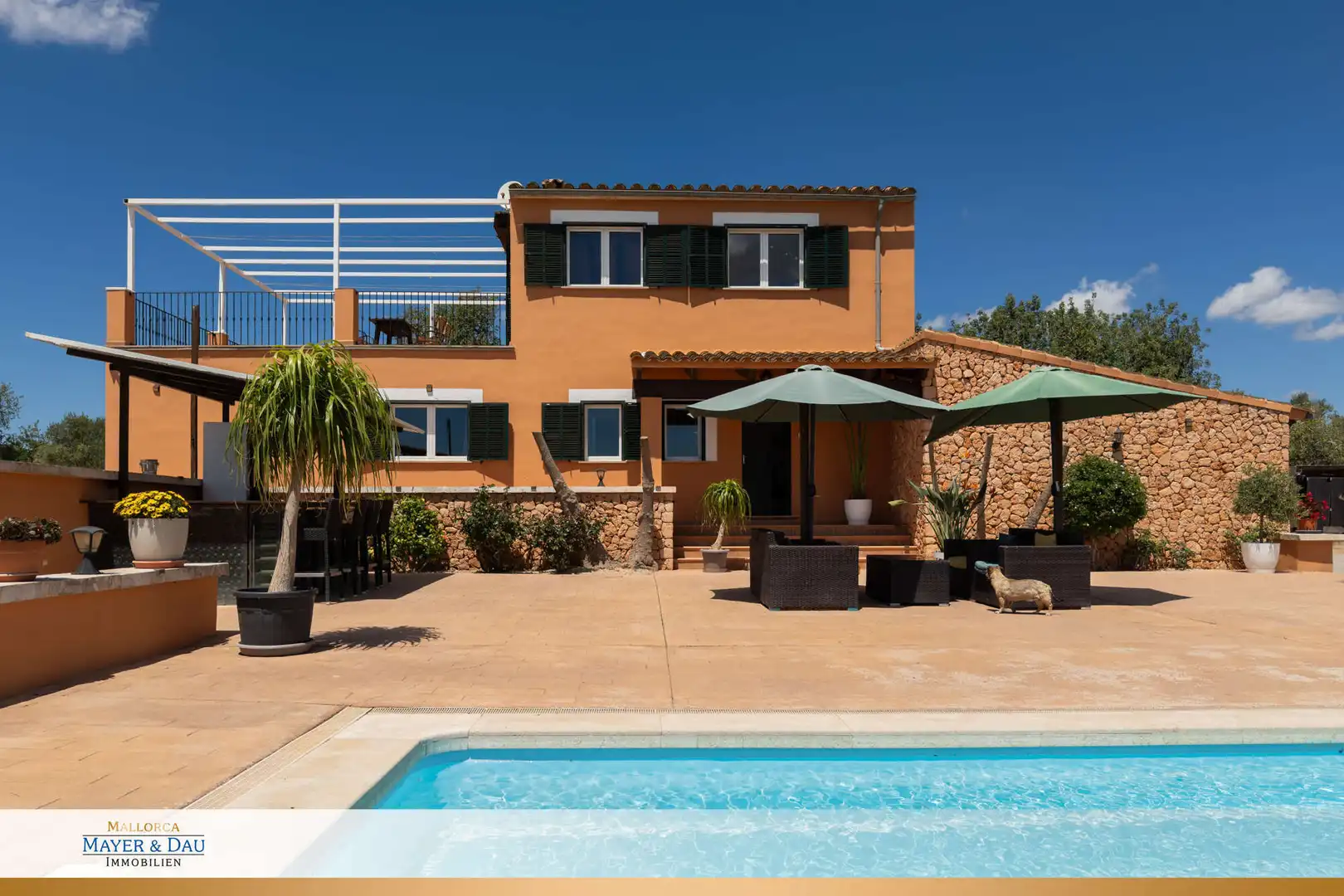 Maison rustique avec terrasse à vendre à Campos poble