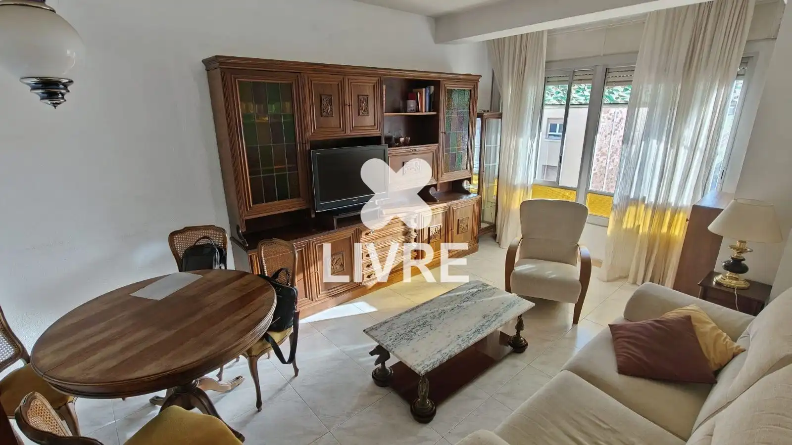Sala de estar de Piso en venta en Barcelona con Calefacción y Balcón