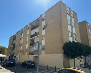 Exterior view of Flat for sale in Mérida  with Balcony