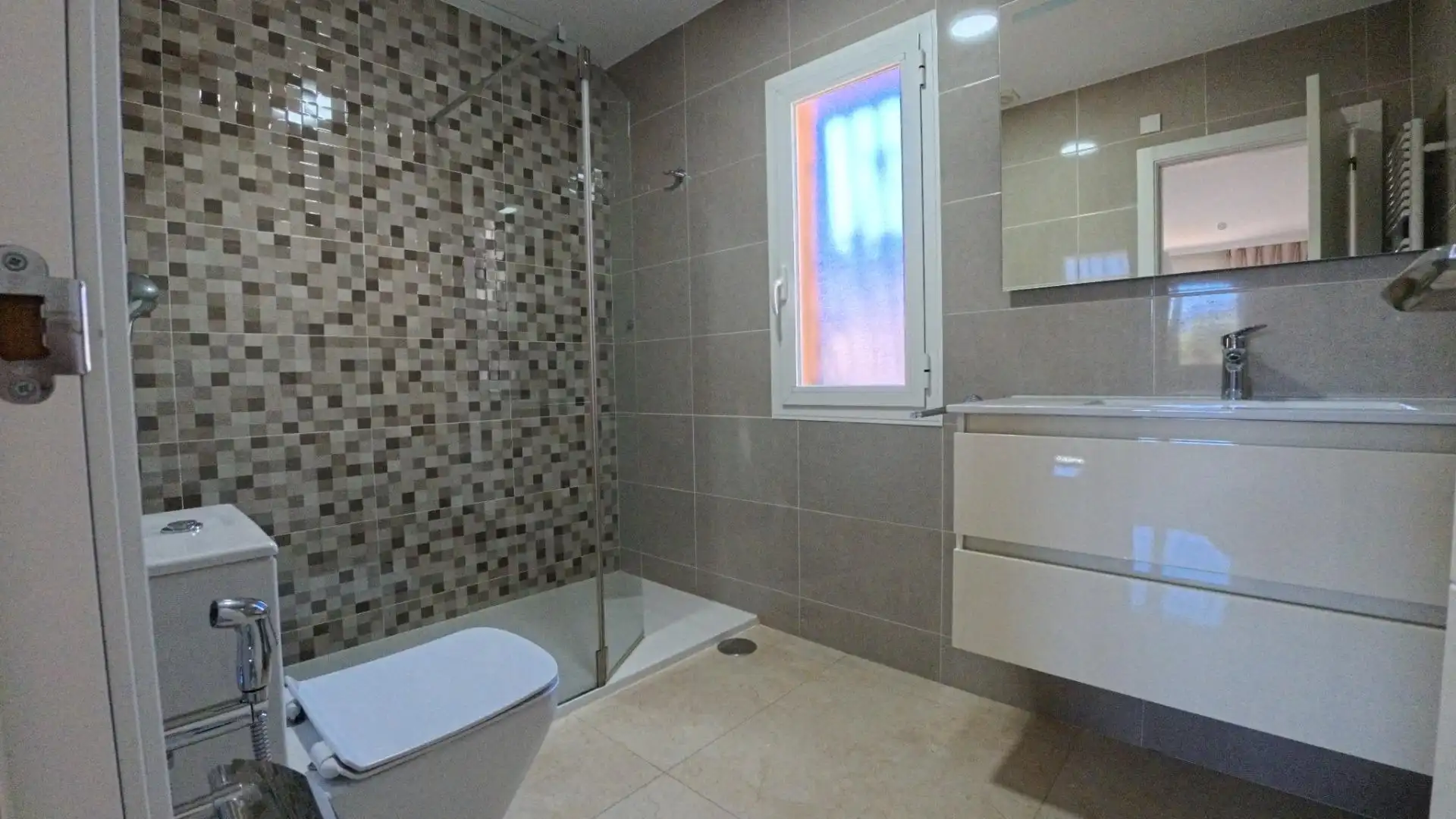 Casa aparellada amb piscina en venda a L'Albir, imagen 21