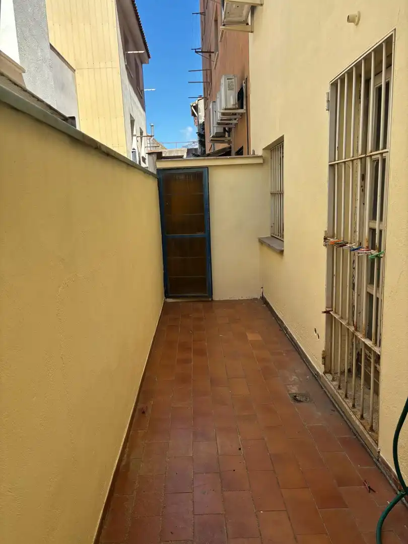 Local comercial en venda a Nucli Urbà, imagen 11