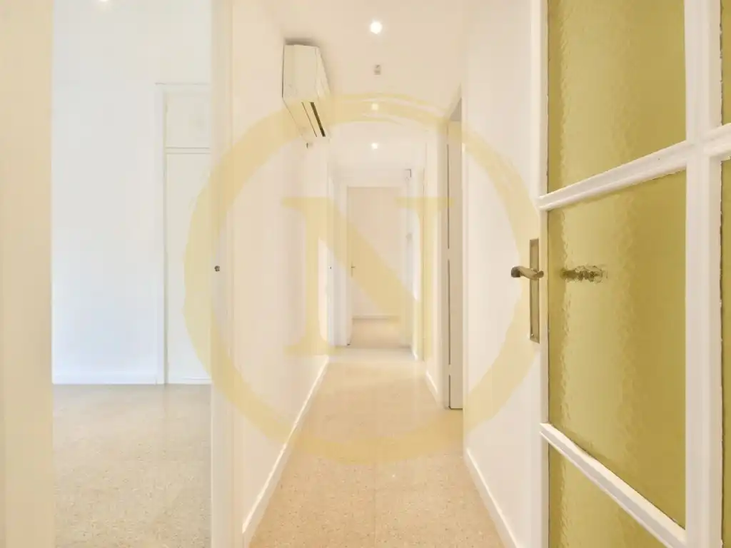 Piso en venta en Carrer de la Diputació, La Nova Esquerra de l'Eixample
