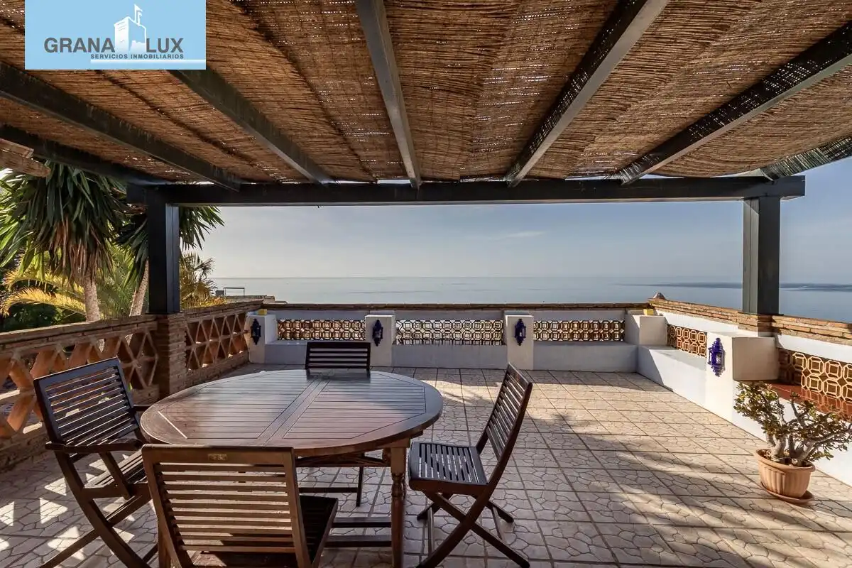 Terrace of Houses for sale in Almuñécar  with Air Conditioner, Heating and Private garden