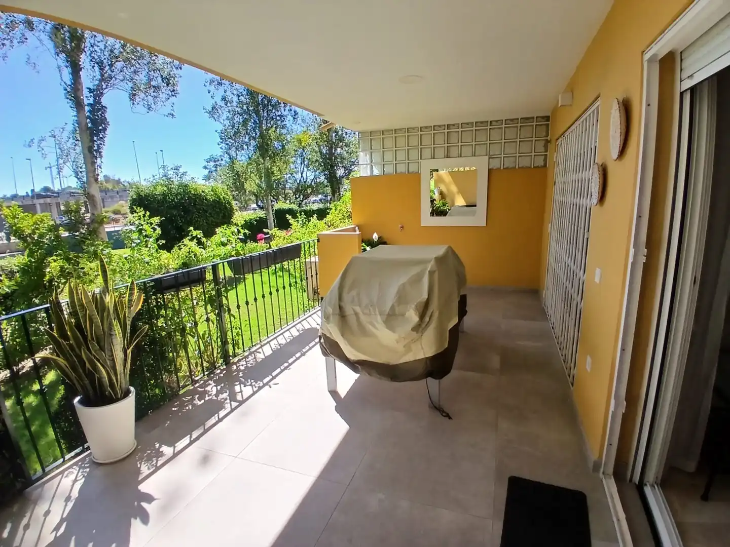 Terrassa de Planta baixa de lloguer en Marbella amb Aire condicionat, Calefacció i Terrassa