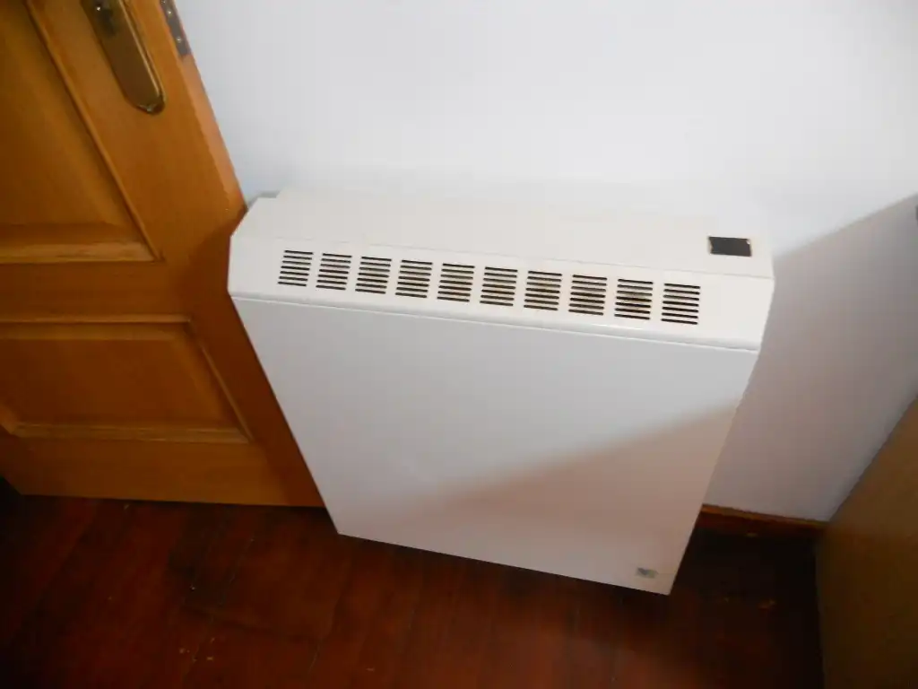 Exterior view of Flat for rent in Santiago de Compostela   with Heating, Furnished and Oven