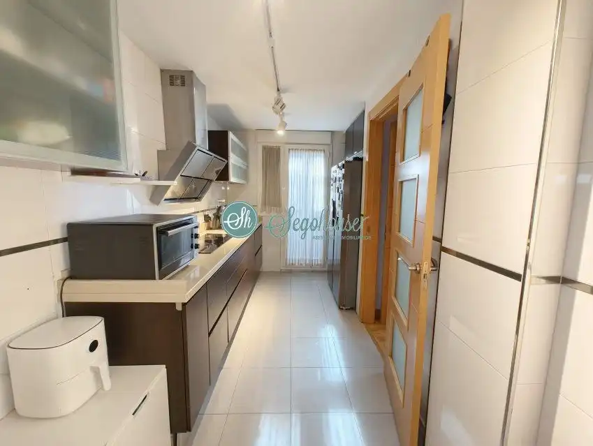 Cocina de Piso en venta en Segovia con Aire acondicionado, Calefacción y Trastero