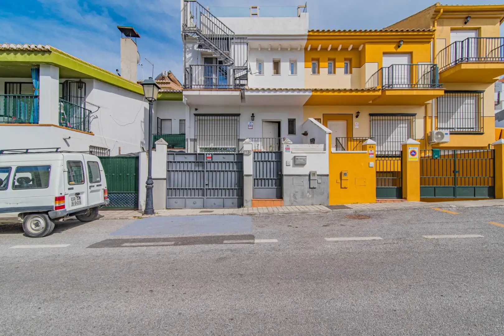 Vista exterior de Casa adosada en venta en Monachil