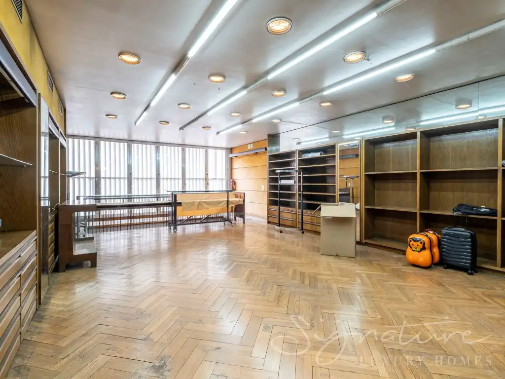 Edificio en venta en L'Hospitalet de Llobregat