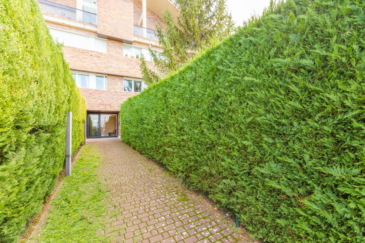 Vista exterior de Pis en venda en Valle de Egüés / Eguesibar amb Calefacció, Parquet i Traster