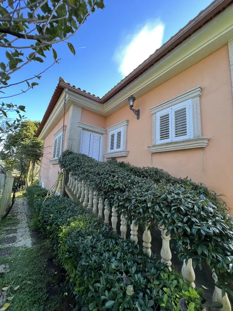 Vista exterior de Casa o chalet en venta en Tomiño
