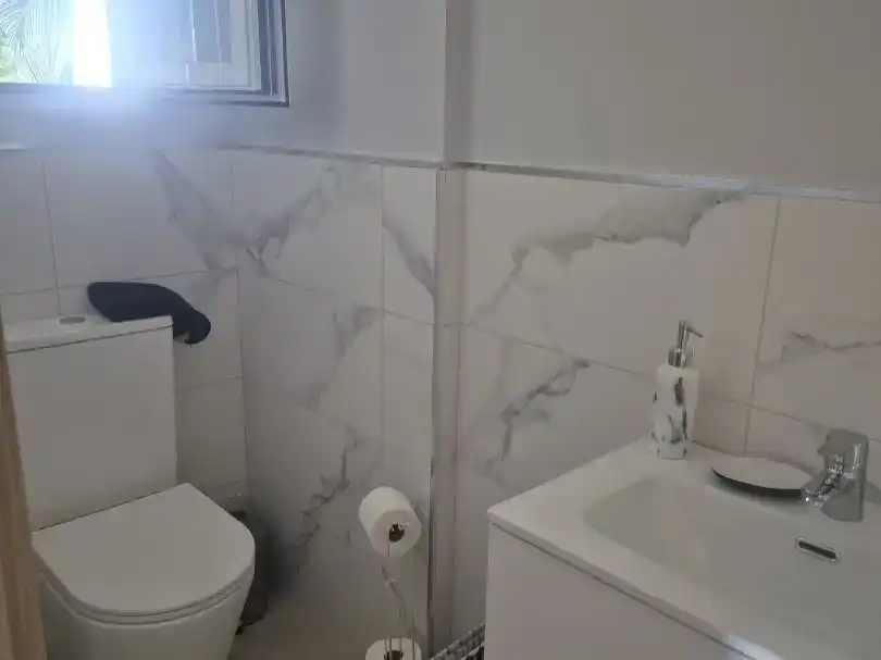 Bany de Pis en venda en Paracuellos de Jarama amb Piscina