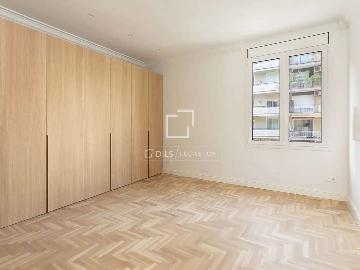 Bedroom of Flat for sale in Barcelona  with Air Conditioner, Heating and Parquet flooring