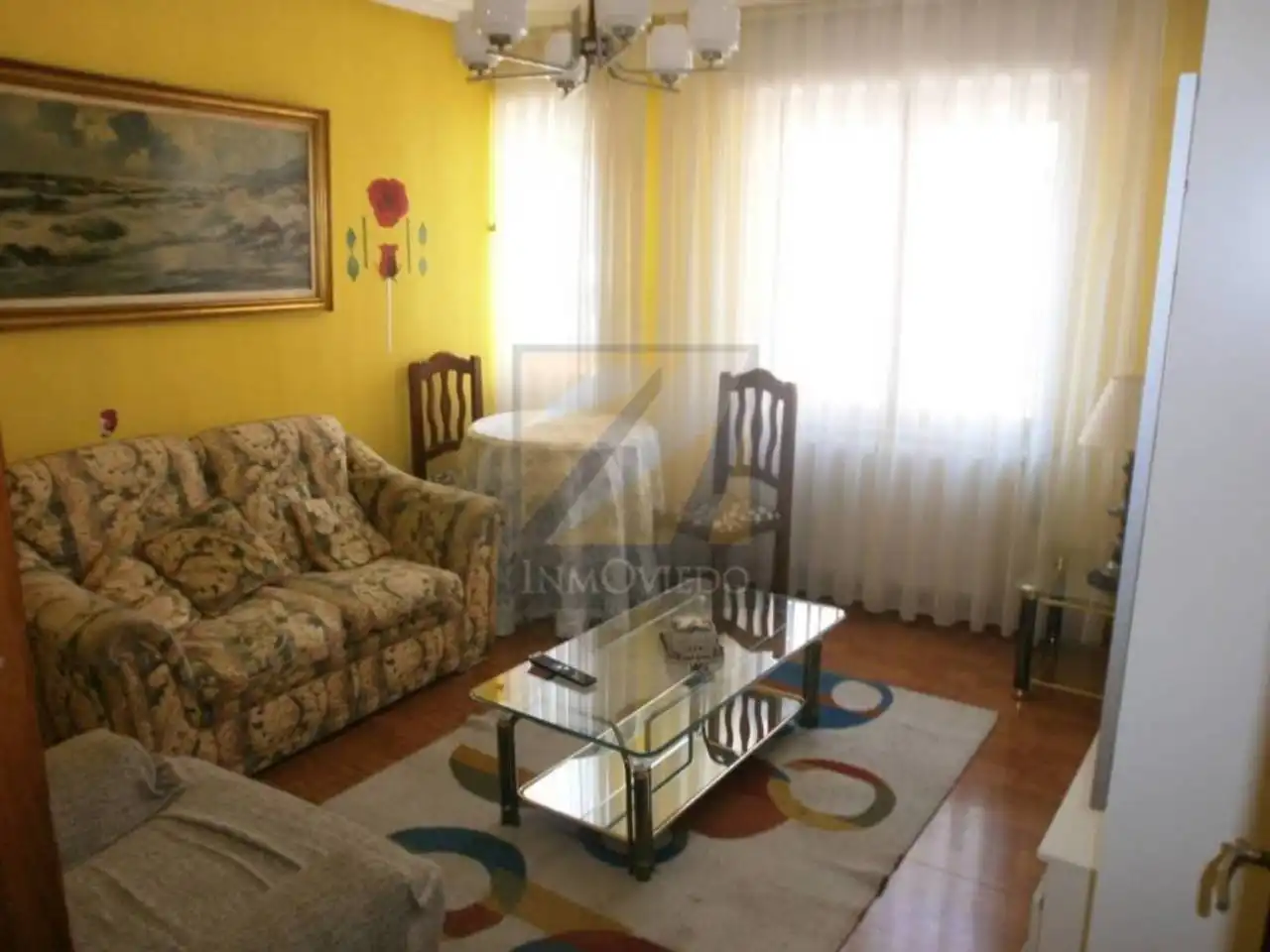 Sala de estar de Piso en venta en Oviedo  con Calefacción y Amueblado