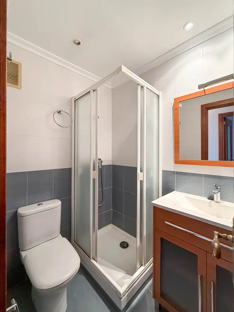 Baño de Piso en venta en Valencia con Balcón