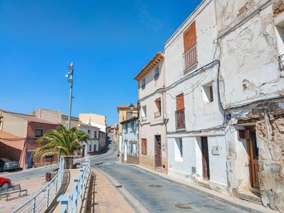 Vista exterior de Casa o xalet en venda en Gallur amb Terrassa