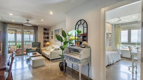 Foto 2 de Piso en venta en Avenida de Pampaneira, 15, Rosaleda - Juventud, Granada