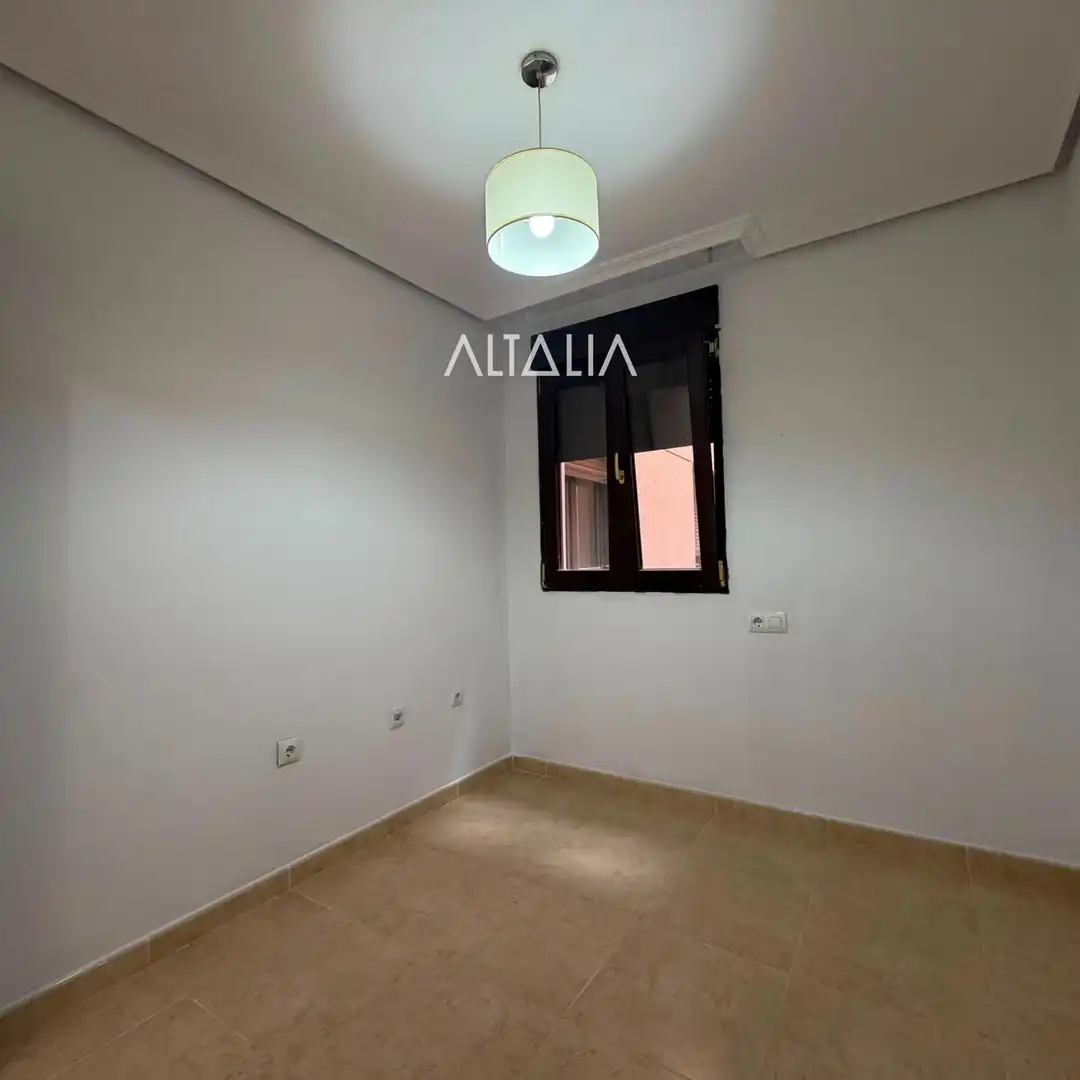 Habitación de Piso en venta en Cuenca con Terraza, Trastero y Balcón