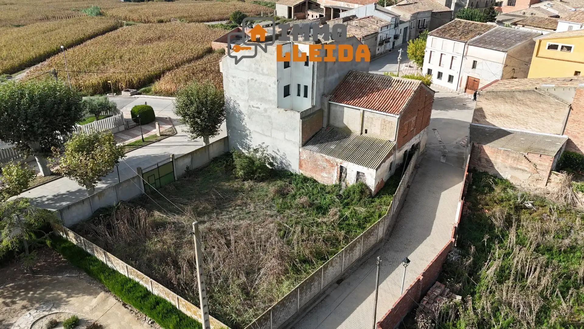 Casa adosada en venta en La Fuliola con Terraza y Trastero