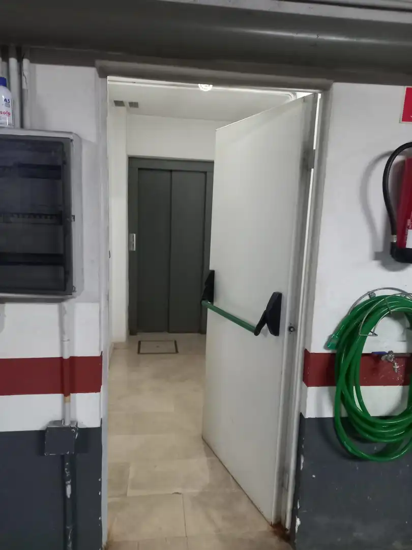 Garaje en venta en Sevilla