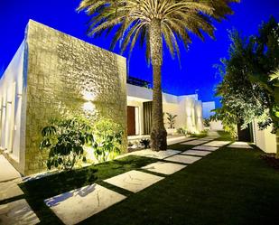 Jardí de Casa o xalet en venda en Benidorm amb Aire condicionat, Terrassa i Piscina