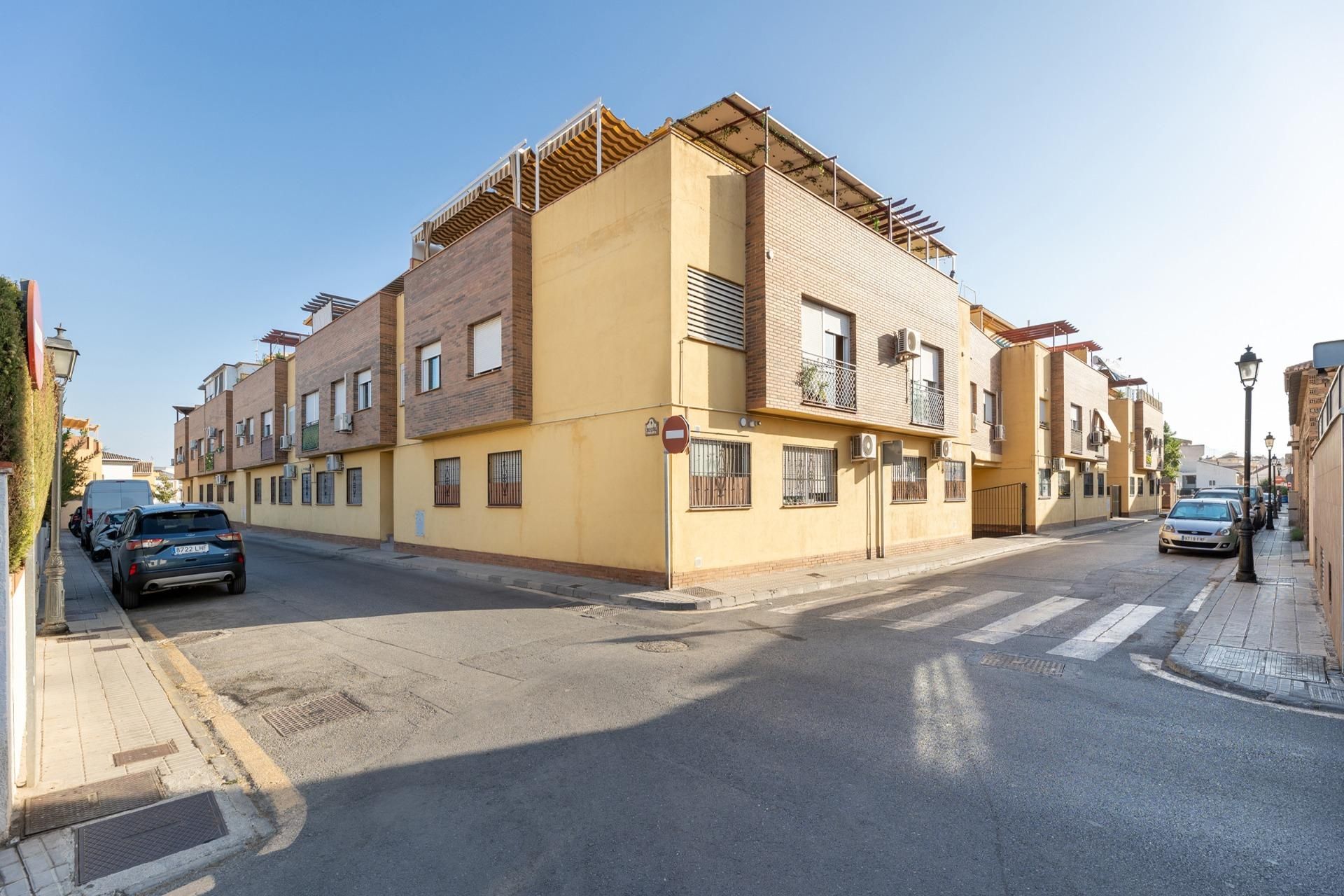 Exterior view of Attic for sale in Las Gabias  with Heating and Terrace
