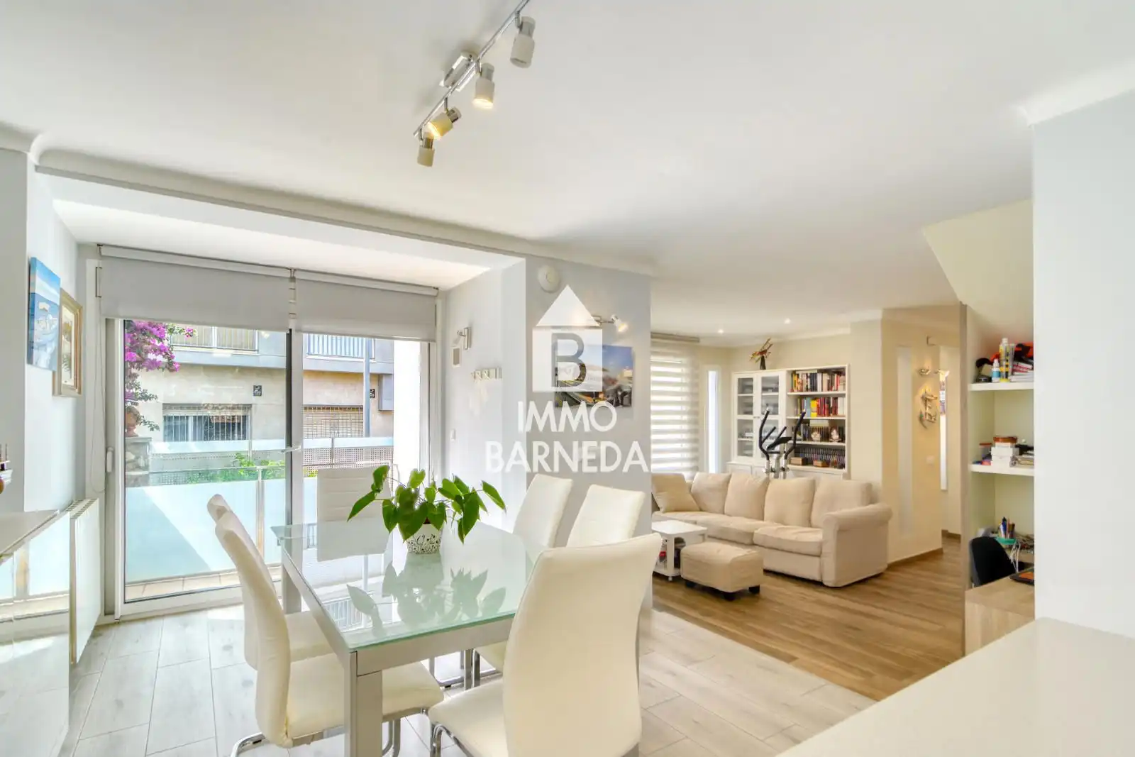 Casa con jardín en venta en de la Barca 16, imagen 3