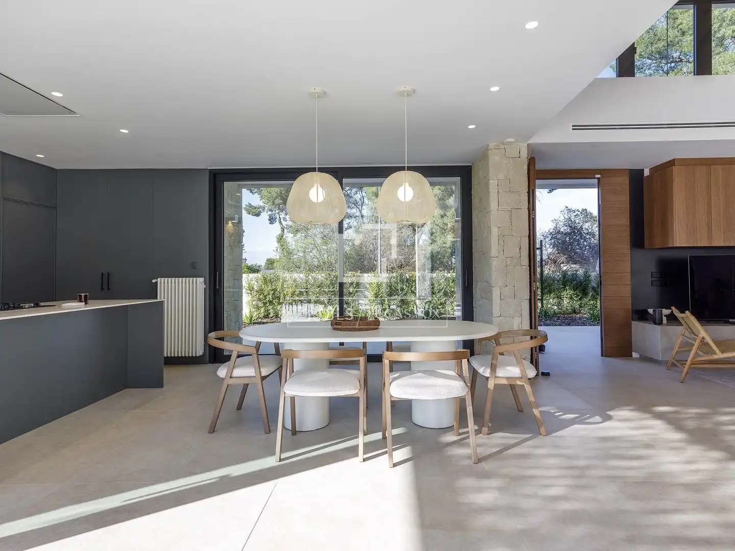 Comedor de Casa o chalet en venta en L'Eliana con Aire acondicionado, Calefacción y Jardín privado