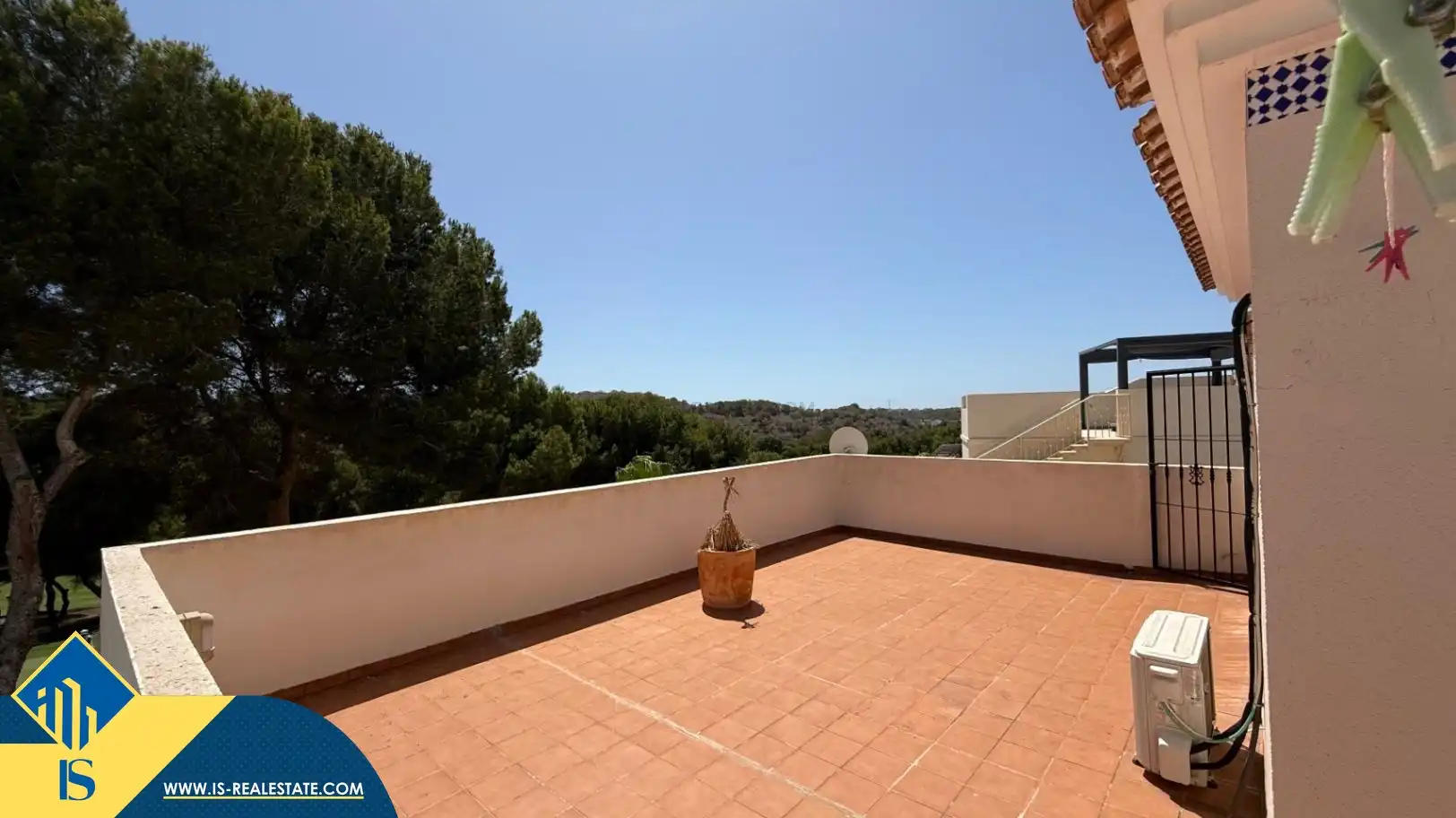 Terrassa de Casa o xalet en venda en Orihuela amb Jardí privat, Terrassa i Moblat
