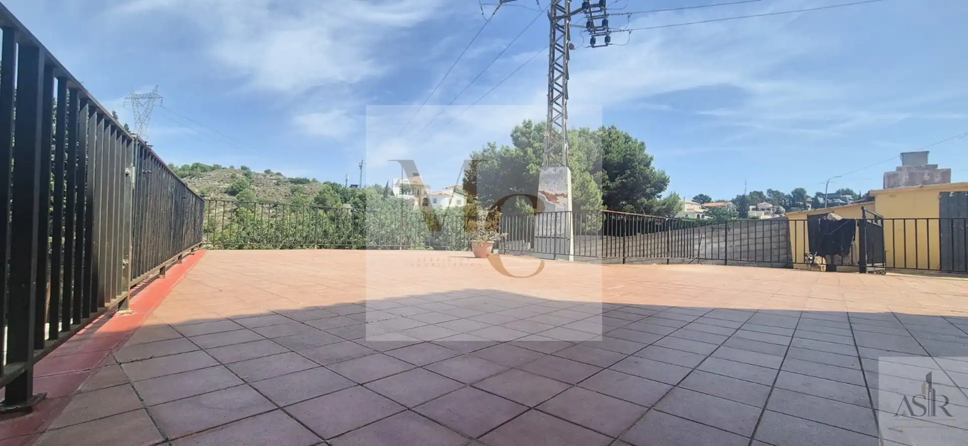 Terrassa de Casa o xalet en venda en Benifaió amb Terrassa, Traster i Piscina